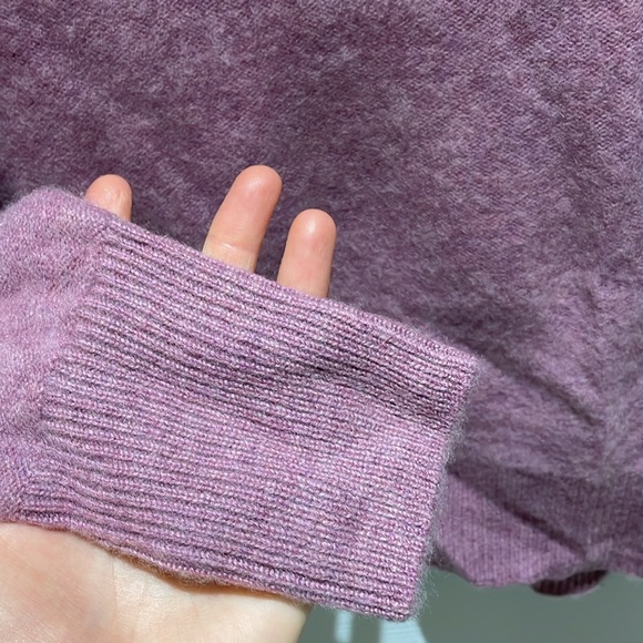 VINCE 100% cashmere turtleneck sweater - Picture 4 of 13